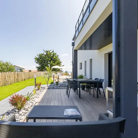 بيت للعطل Avec Piscine Chauffee, Spa, Proche Et Commerces, Jardin Privatif Et - Fr-1-306-1207 Préfailles